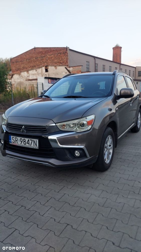 Mitsubishi ASX - 3