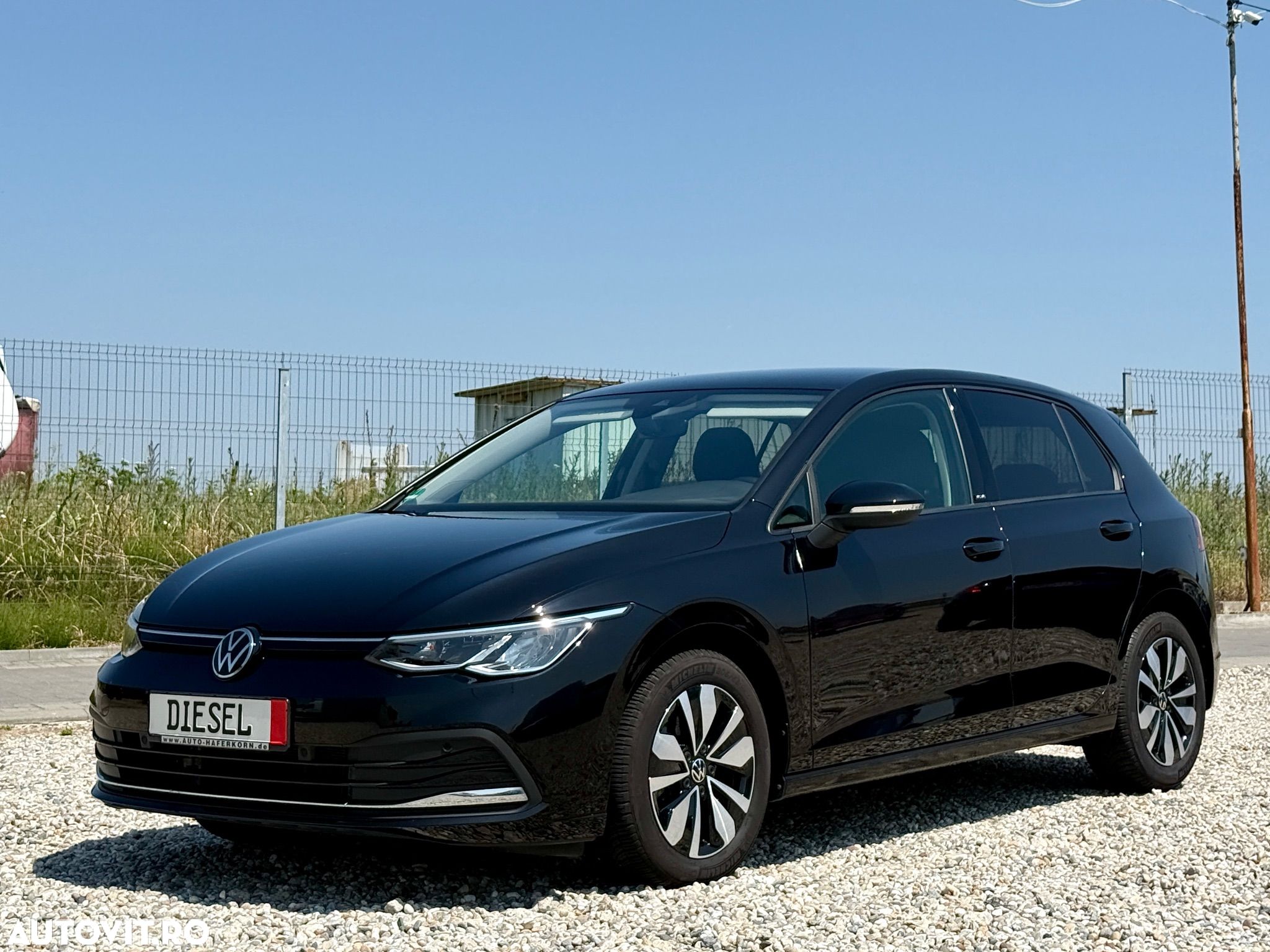 Volkswagen Golf 2.0 TDI SCR DSG Move - 1