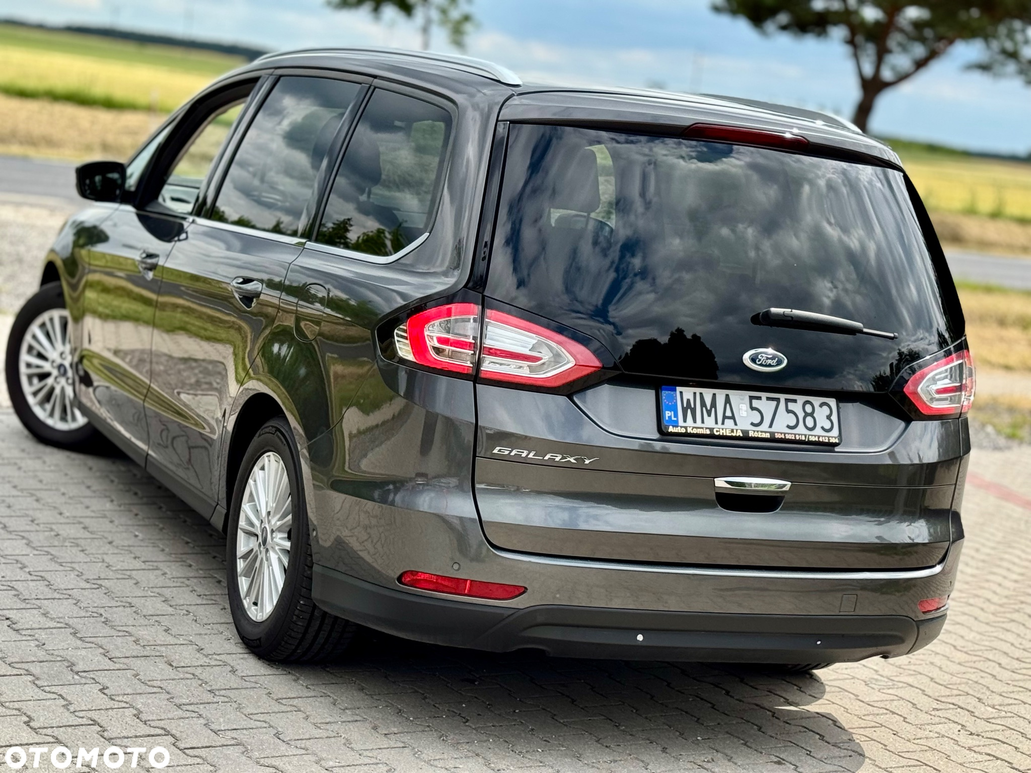 Ford Galaxy 1.5 EcoBoost Titanium - 4