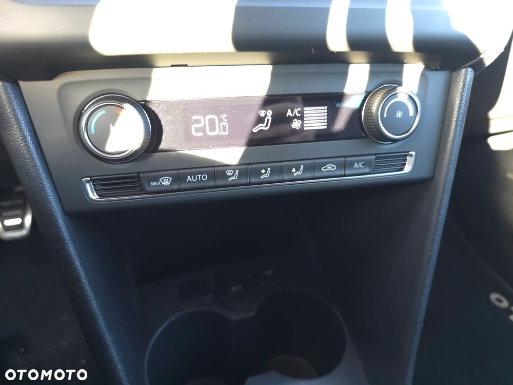 Volkswagen Polo 1.2 TSI Comfortline - 29