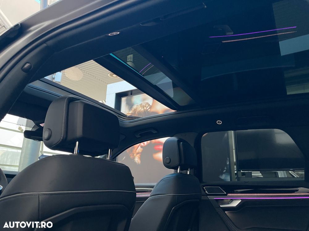 Volkswagen Touareg V6 TDI 4MOTION R-Line - 38