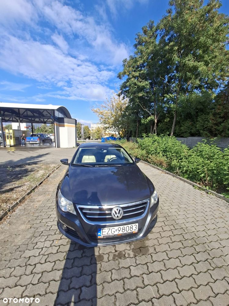 Volkswagen Passat - 5