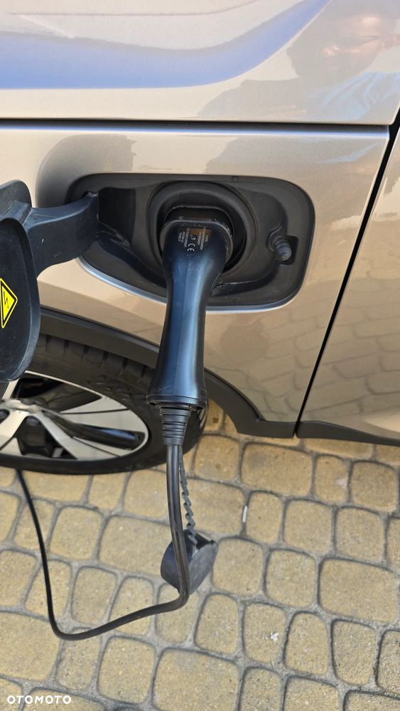 Volvo XC 40 T5 Plug-In Hybrid Momentum Pro - 39