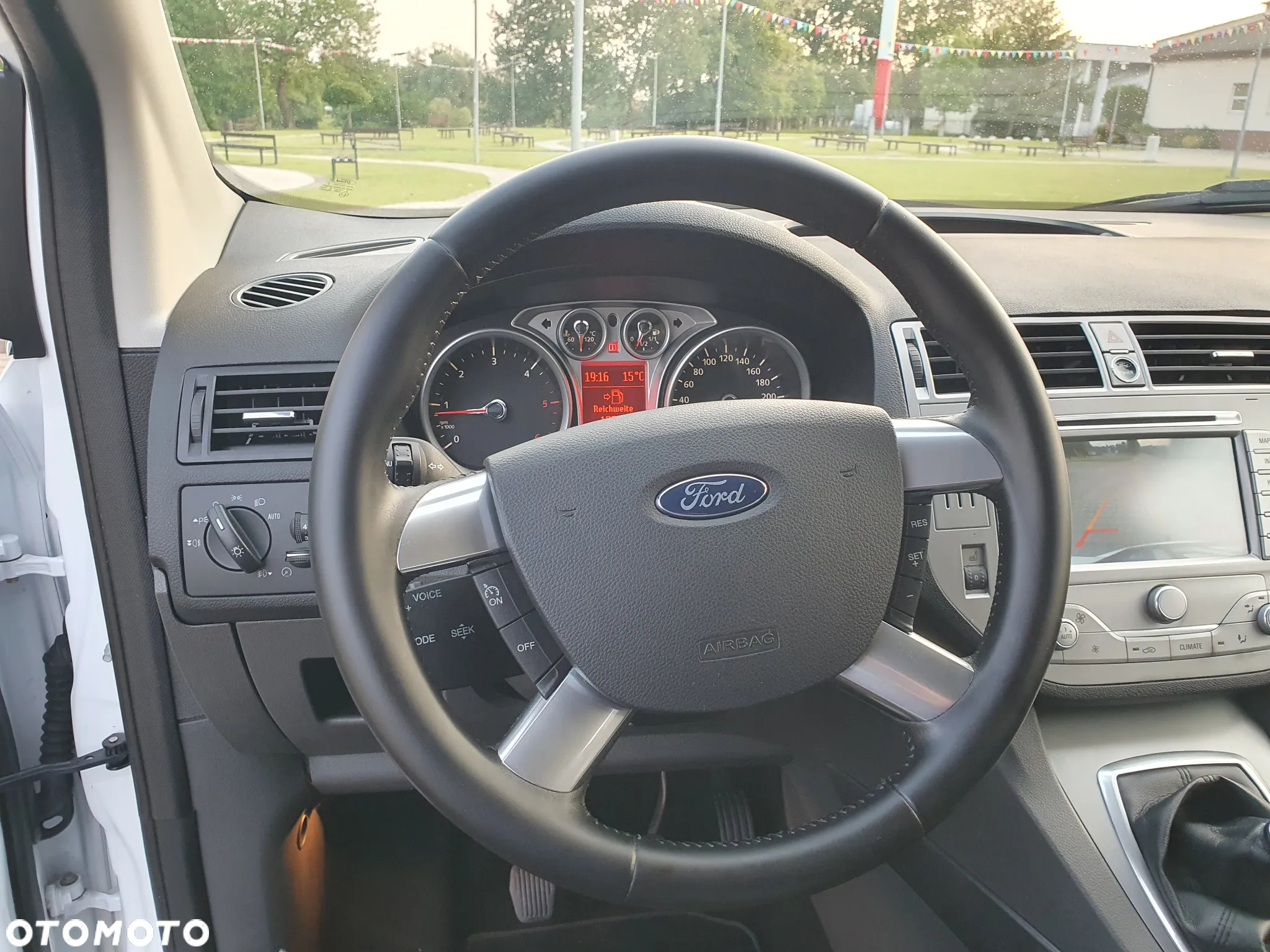 Ford Kuga 2.0 TDCi Titanium - 14
