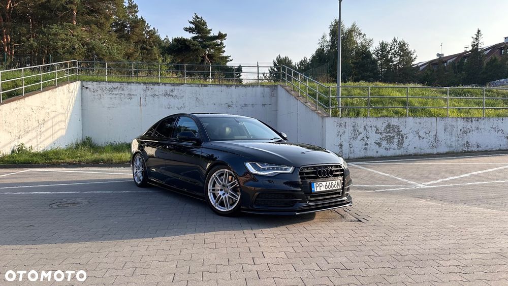 Audi A6 - 1