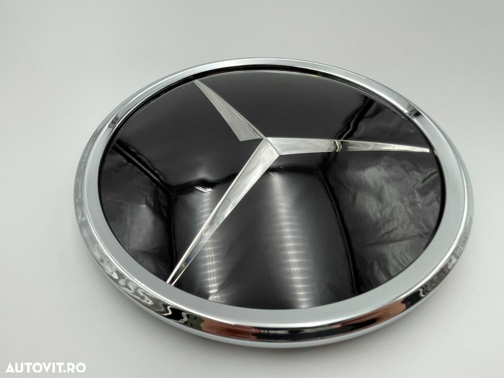 Emblema Compatibila Mercedes grila centrala W213 - 1