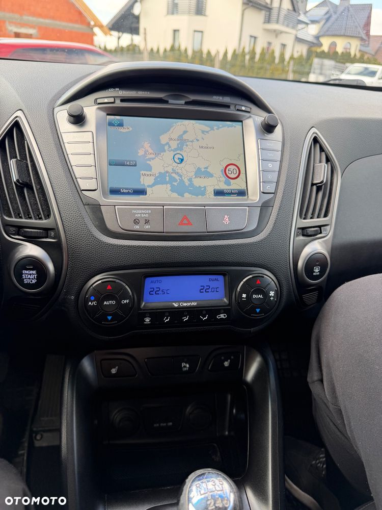 Hyundai ix35 1.7 CRDi 2WD Fifa World Cup Edition - 20