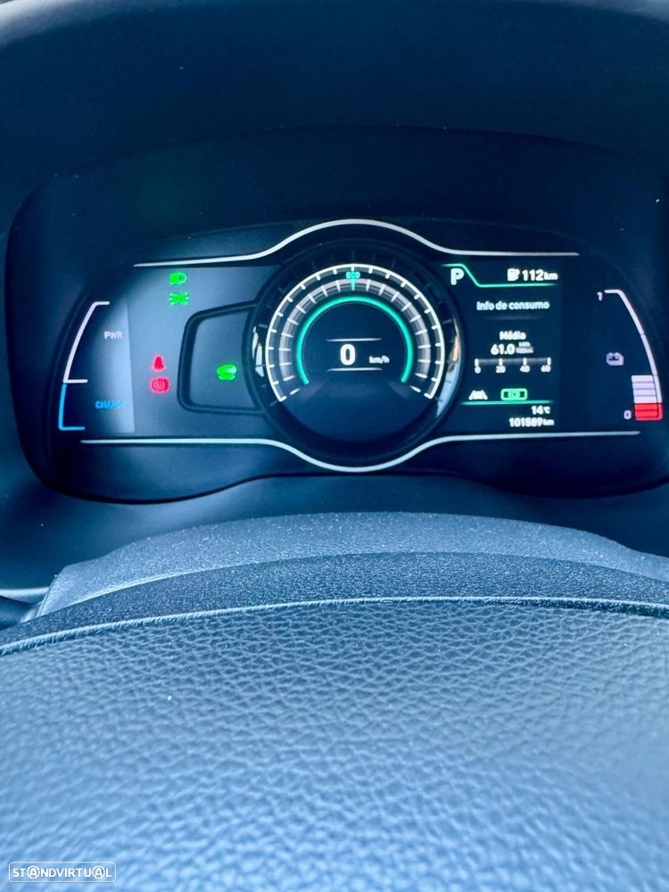 Hyundai Kauai 64 kWh Premium+LED - 27