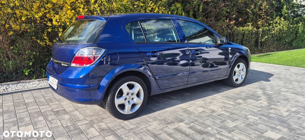 Opel Astra 1.6 Edition - 9