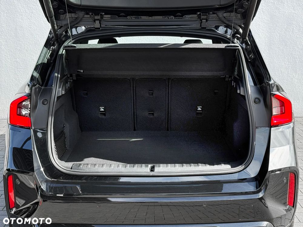 BMW X1 sDrive20i M Sportpaket - 12