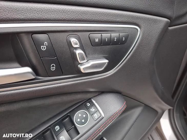 Mercedes-Benz CLA 45 AMG 4MATIC Aut. - 25