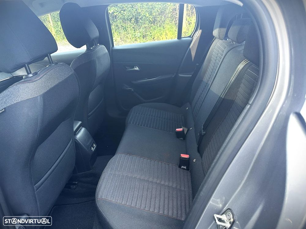 Peugeot e-208 Active Pack - 12