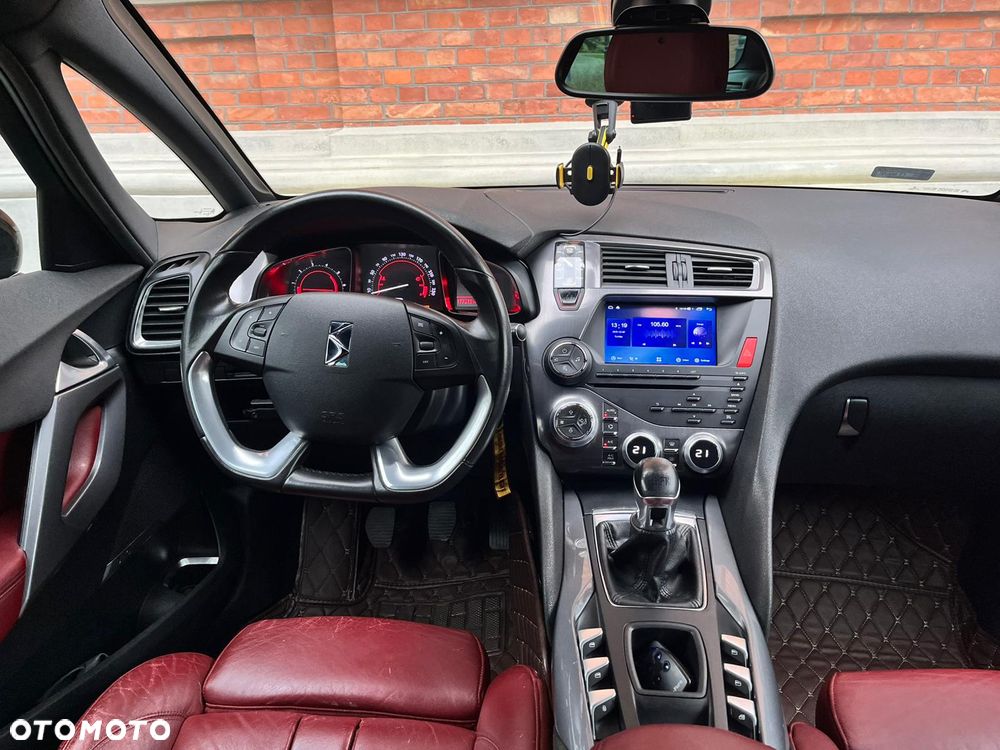 Citroën DS5 2.0 HDi SoChic - 5