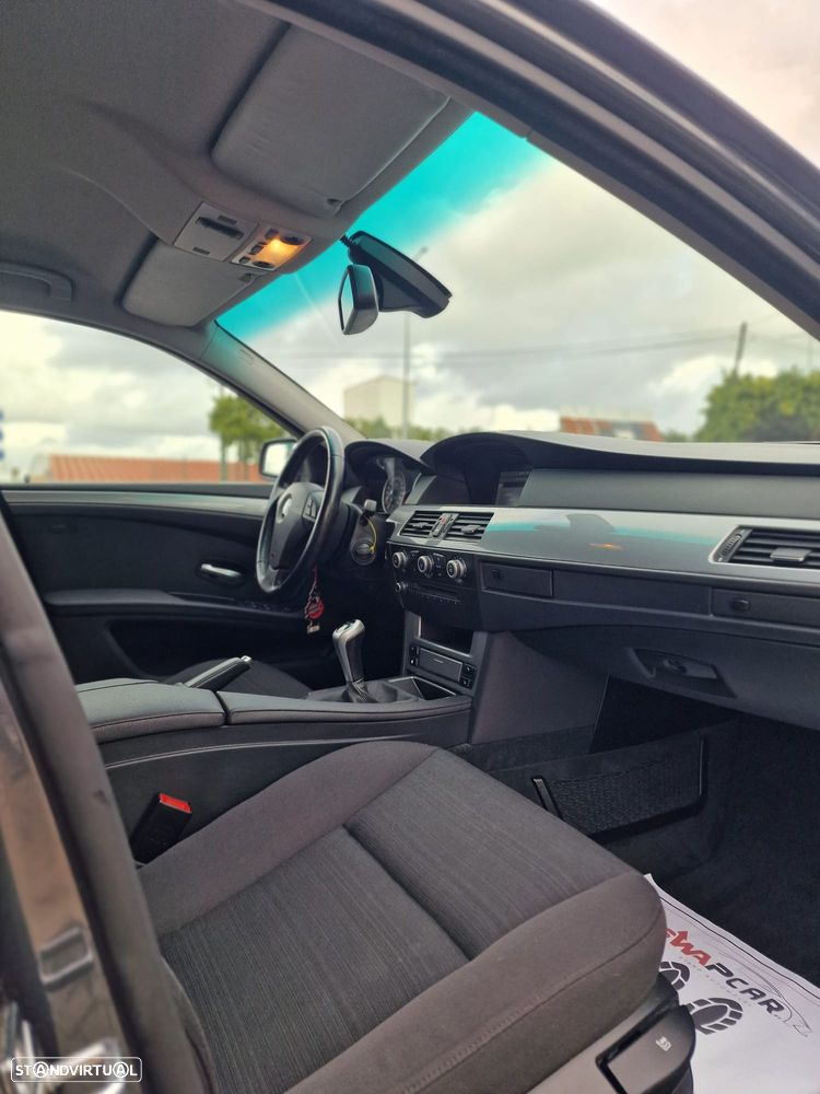 BMW 520 i Executive - 11