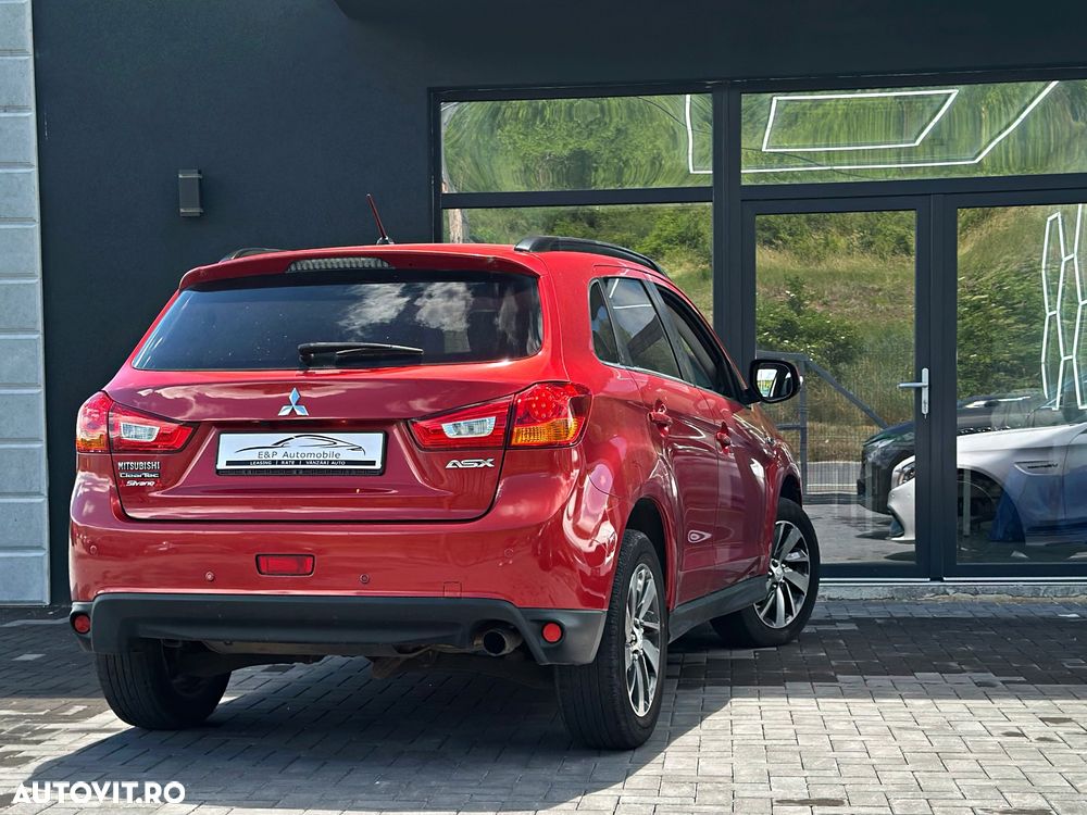 Mitsubishi ASX 1.8 DI-D 2WD Inform - 10