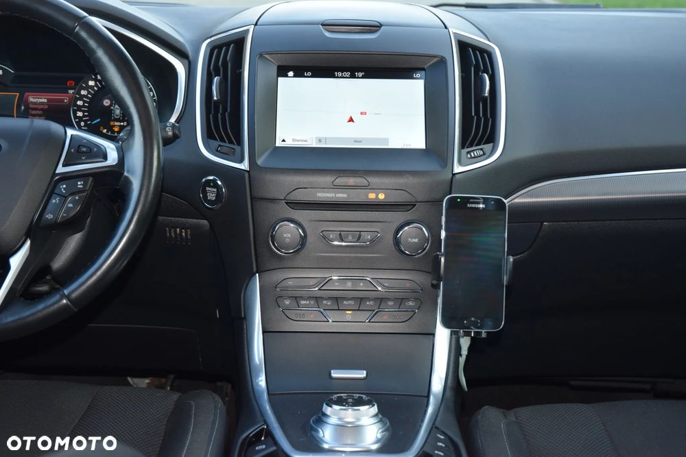 Ford S-Max 2.0 EcoBlue Titanium - 14