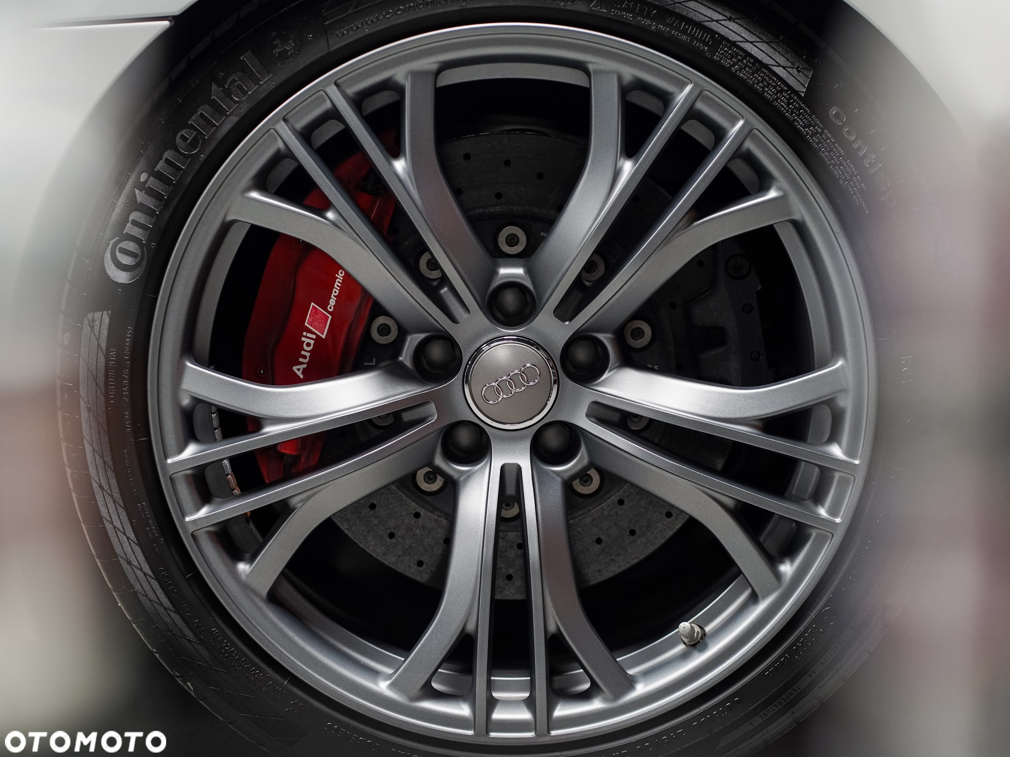 Audi R8 5.2 Quattro Plus S tronic - 15