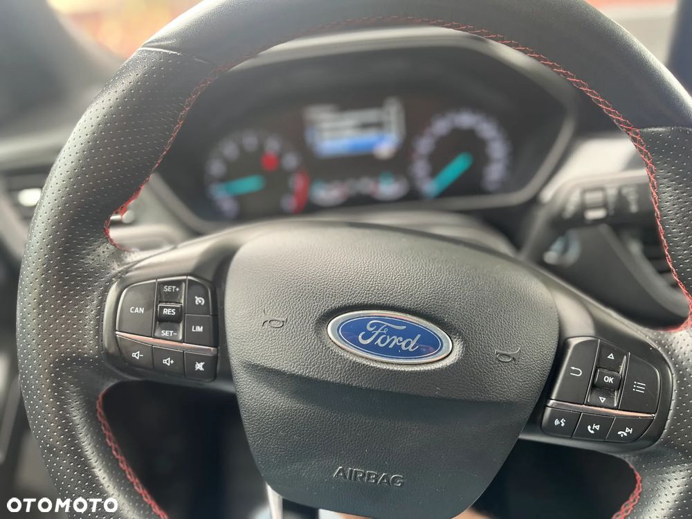 Ford Focus 1.0 EcoBoost Start-Stopp-System ST-LINE STYLE - 34