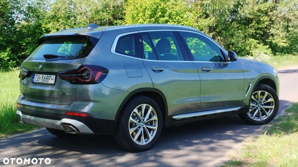 BMW X3 xDrive30e - 12