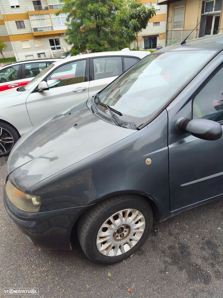 Fiat Punto - 2