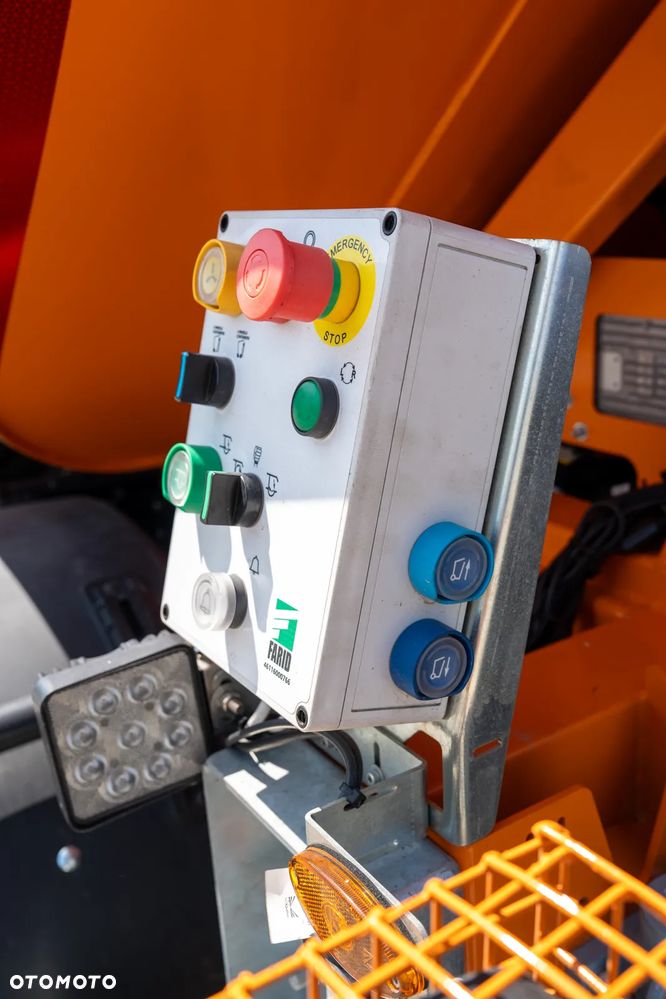 Iveco 70C14 CNG - 11