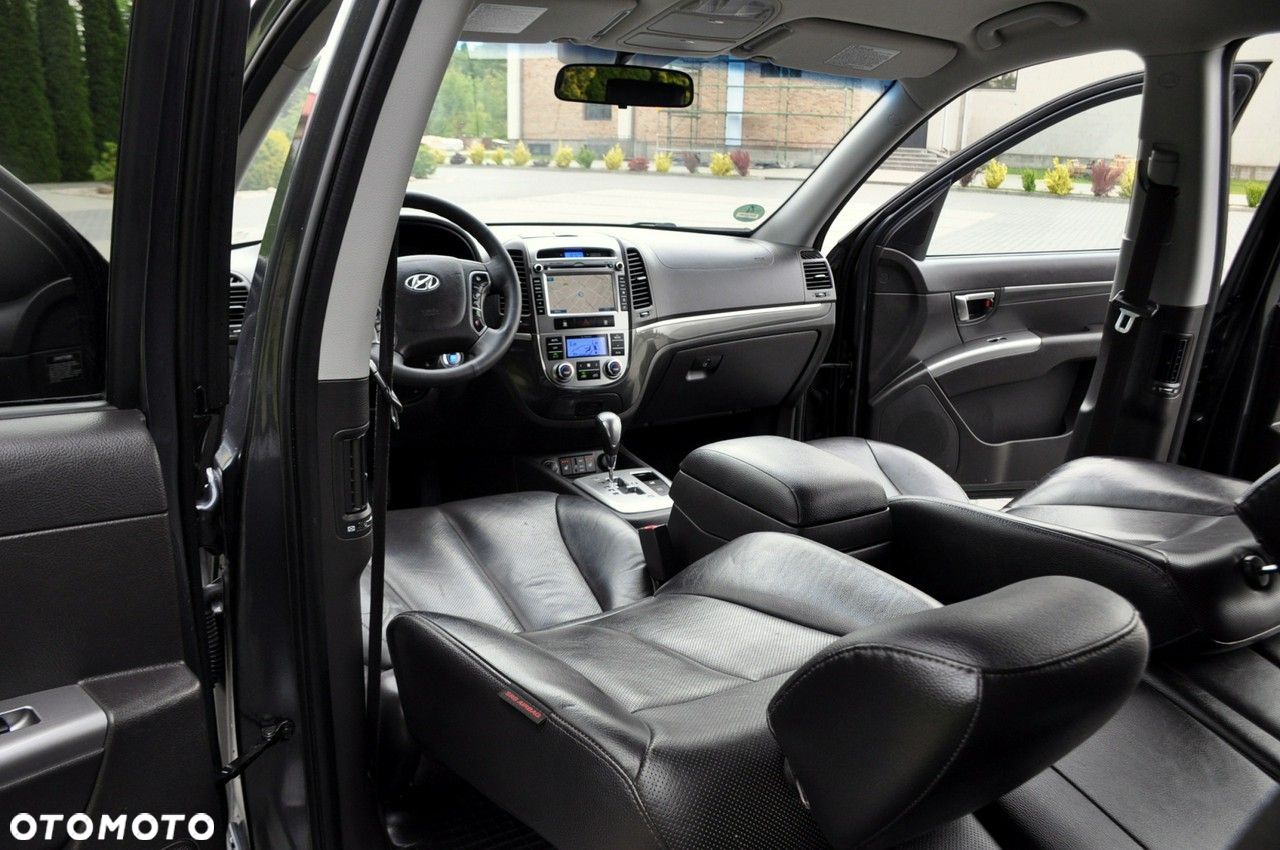 Hyundai Santa Fe - 28