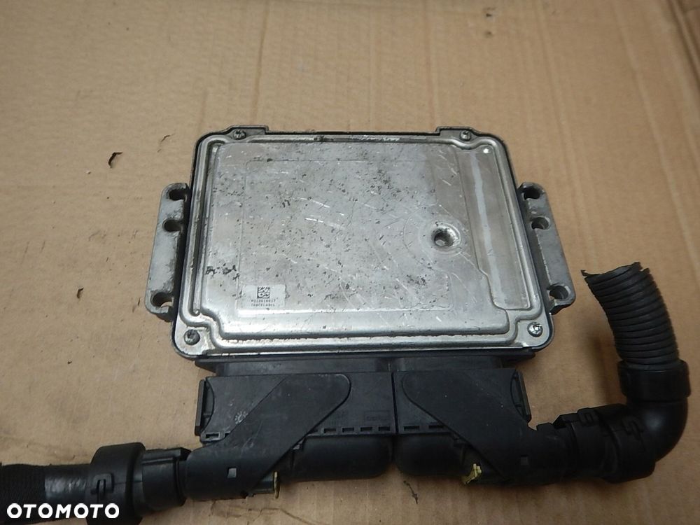 KOMPUTER STEROWNIK SILNIKA ALFA ROMEO 159 1.9 JTD 0281013138 - 2