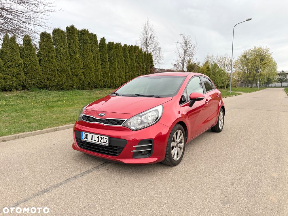 Kia Rio - 15