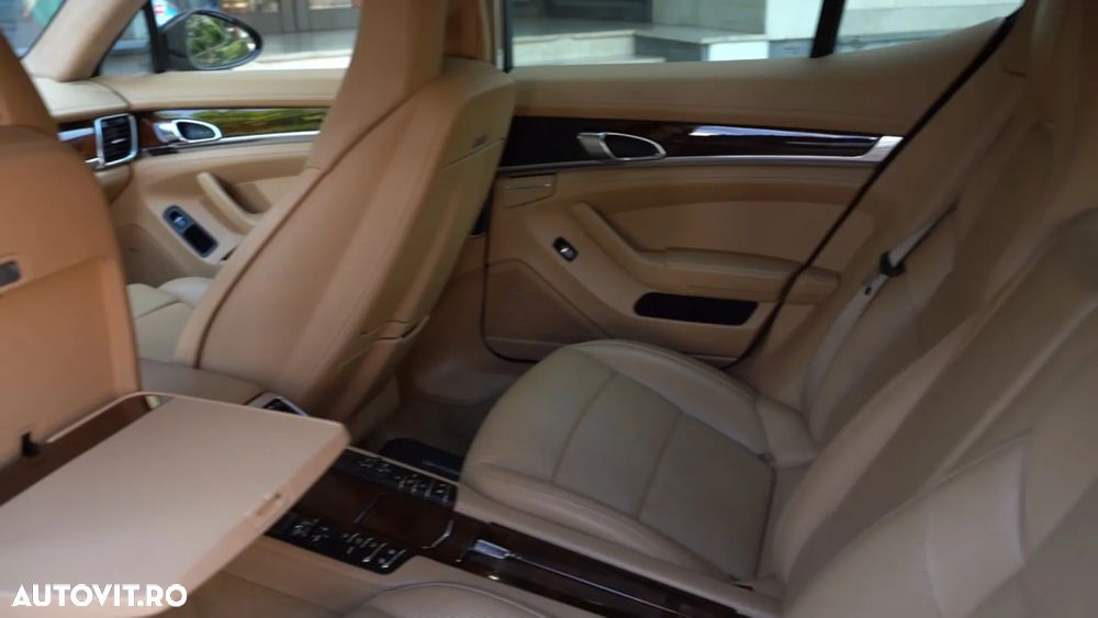 Porsche Panamera - 7