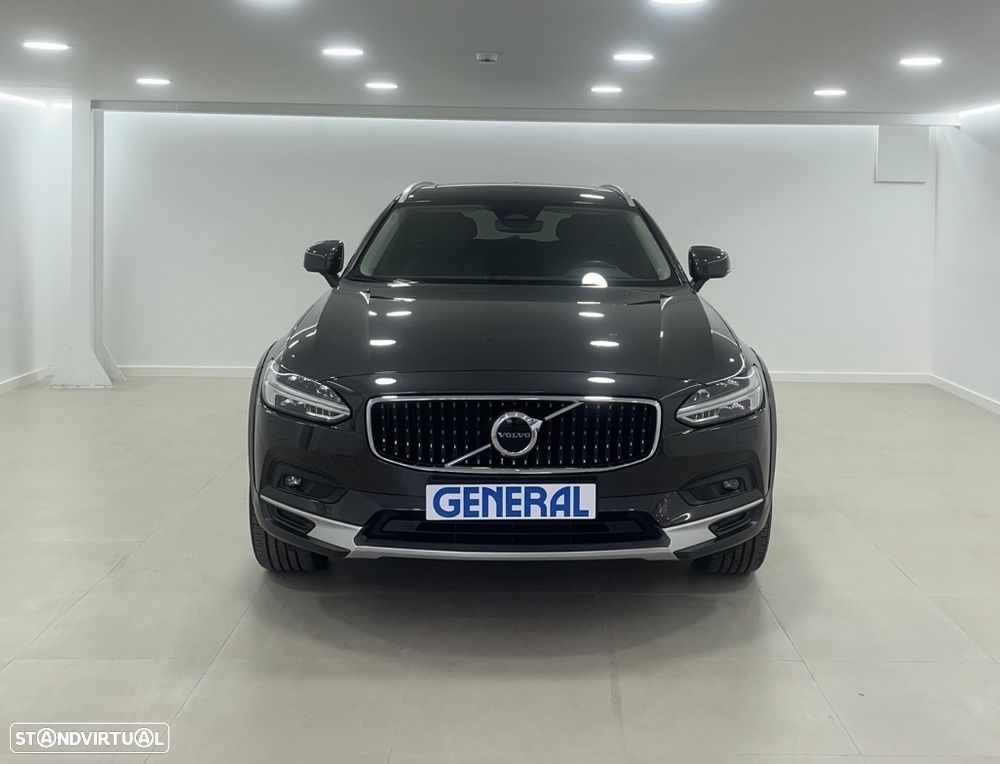 Volvo V90 Cross Country B5 B AWD Ultimate - 2