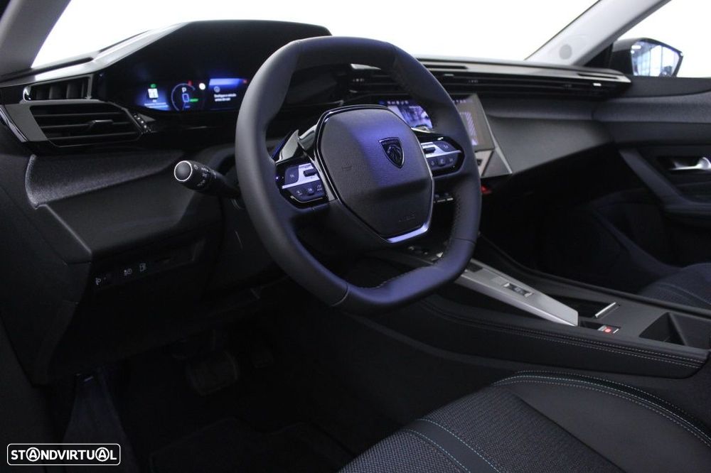 Peugeot 308 1.6 Hybrid Allure e-EAT8 - 22