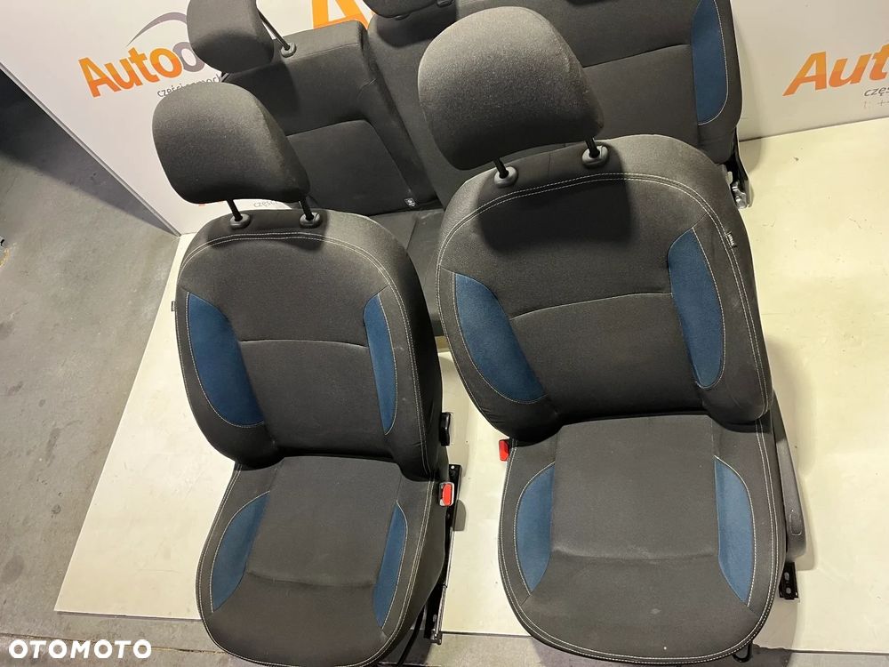 Dacia Logan I Fotele / Kanapa / Komplet 2015/2016ROK - 4
