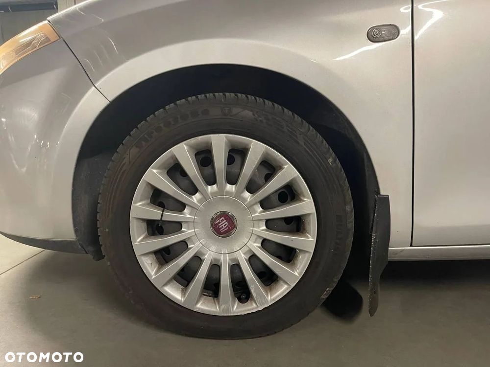 Fiat Bravo 1.4 16V Active - 15