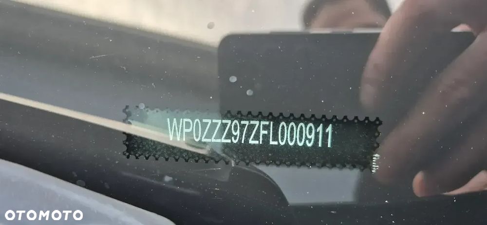 Porsche Panamera 4 - 35