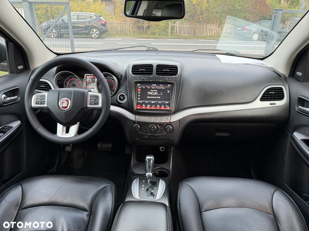 Fiat Freemont 2.0 Multijet 16V DPF Automatik Allrad Lounge - 26