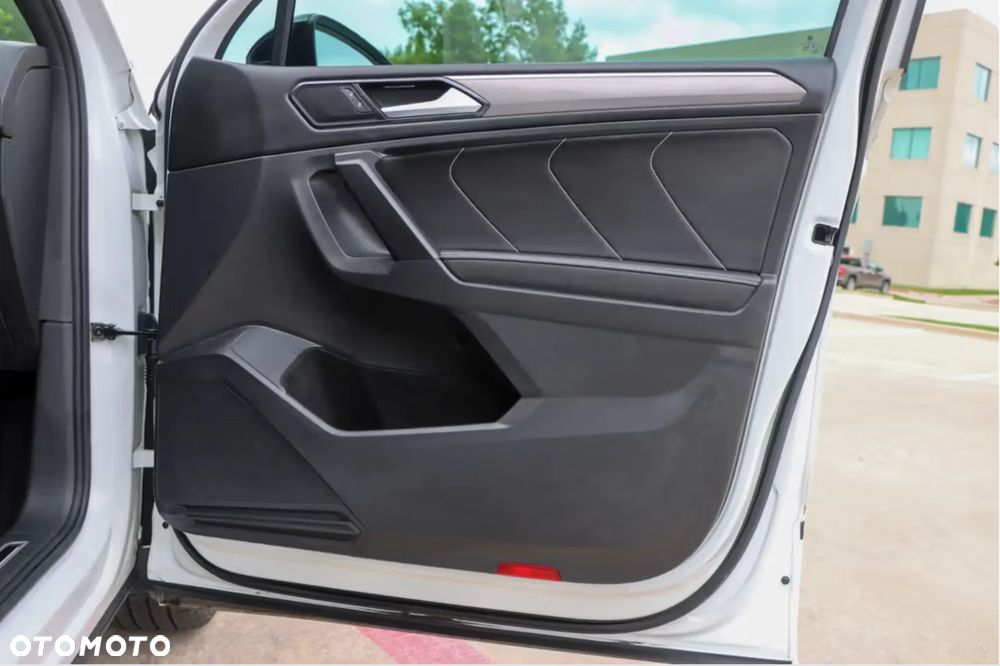 Volkswagen Tiguan 2,0 TSI OPF 4Motion DSG R-Line - 10