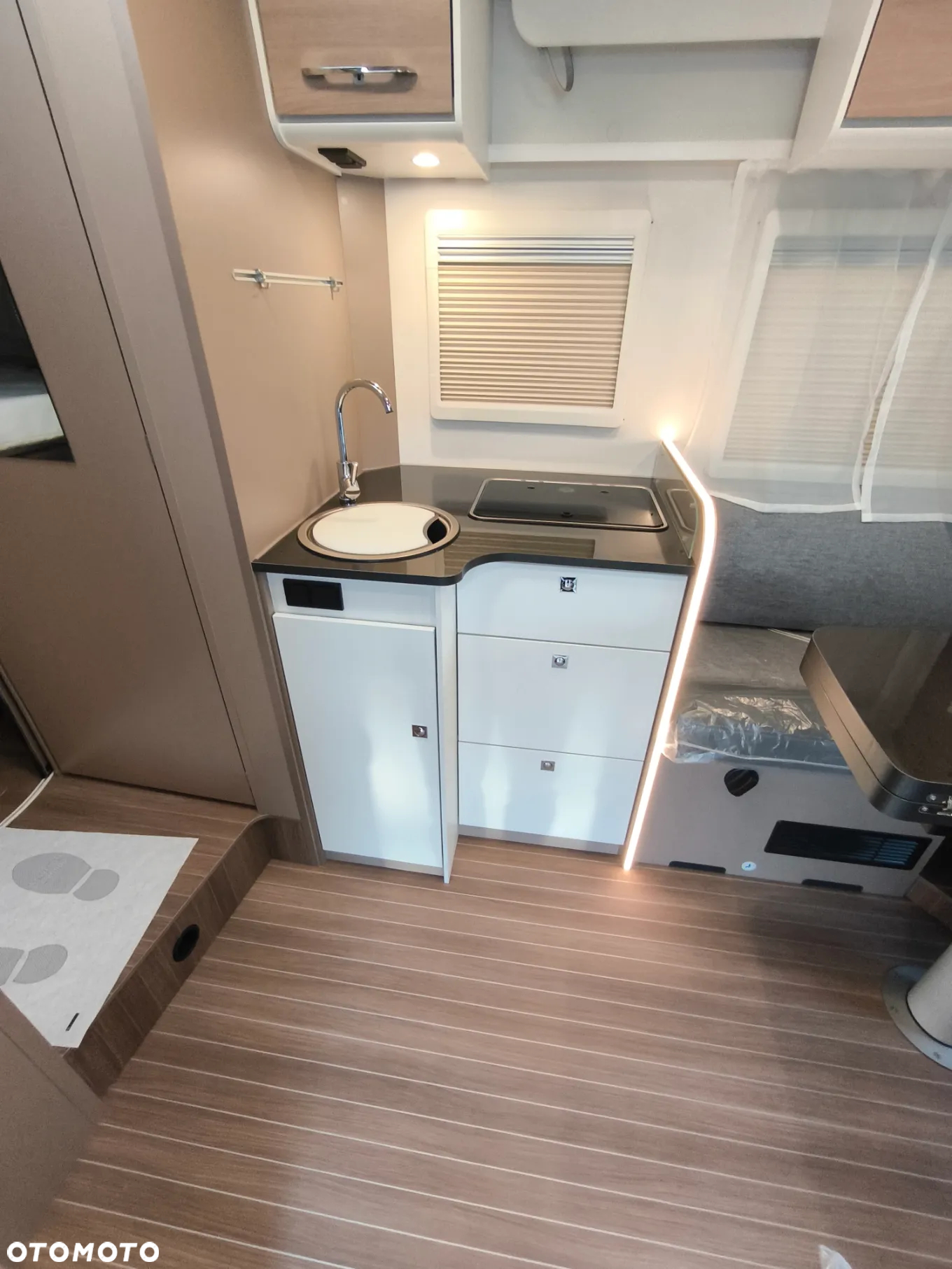 Laika BluCamp Ocean 525 - 10