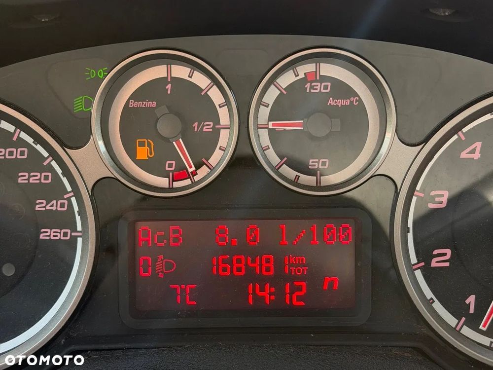 Alfa Romeo Mito - 14