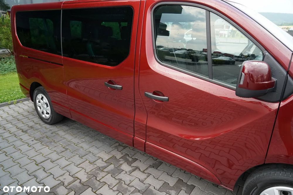 Renault TRAFIC III / BUS / 9 MIEJSC / 2022 ROK / PIERWSZY WŁAŚCICIEL / SERWISOWANY - 14