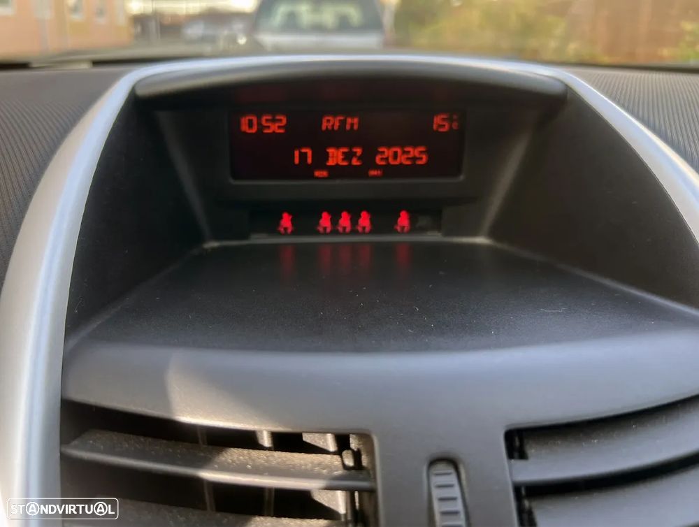 Peugeot 207 SW 1.4 Sport - 14