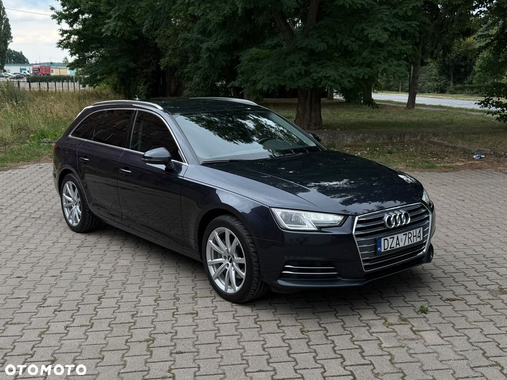 Audi A4 Avant 2.0 TDI S tronic - 4