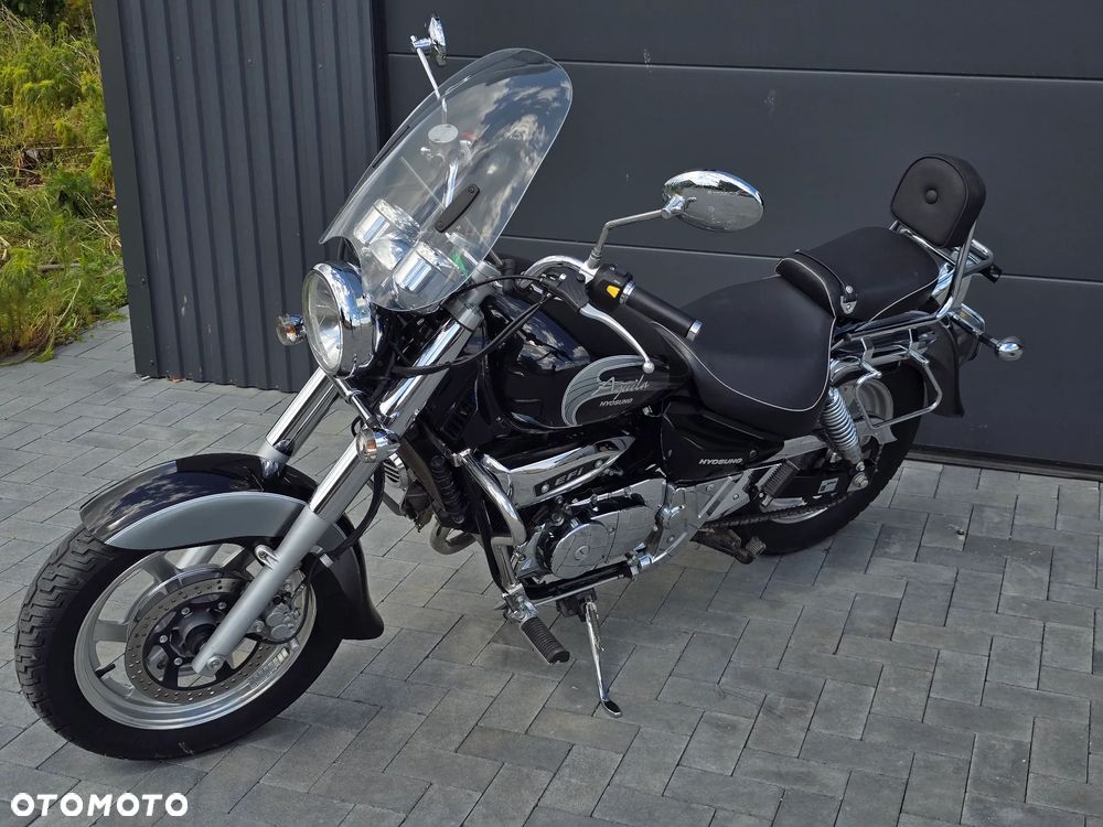 Hyosung GV - 3