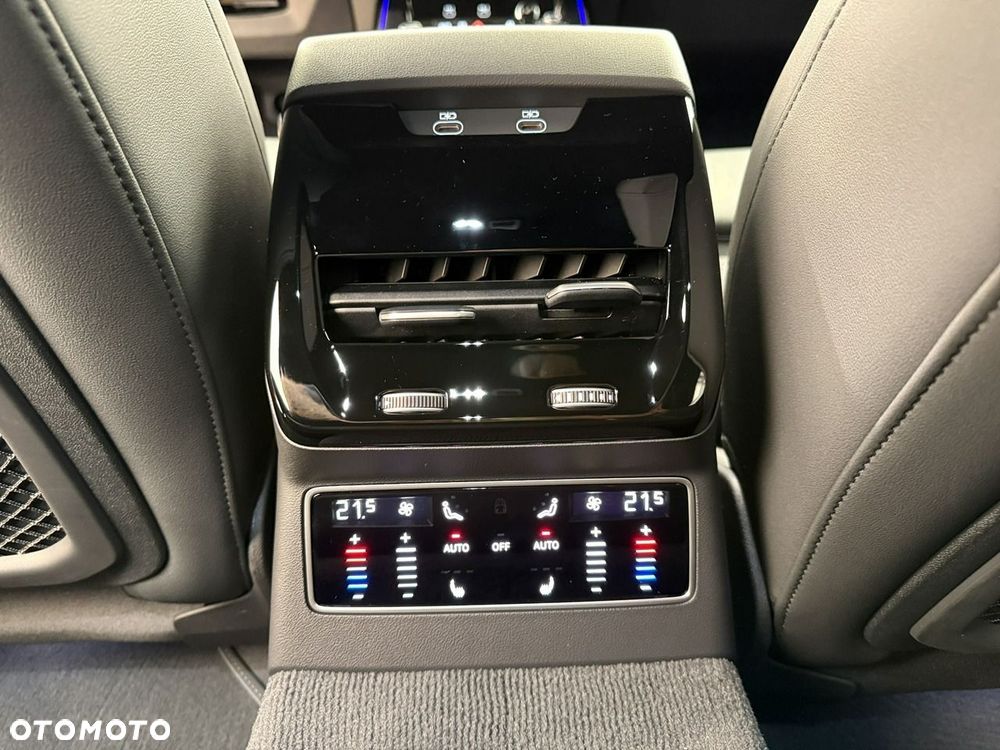 Audi A6 Avant 55 TFSI e PHEV Quattro S Line S tronic - 30