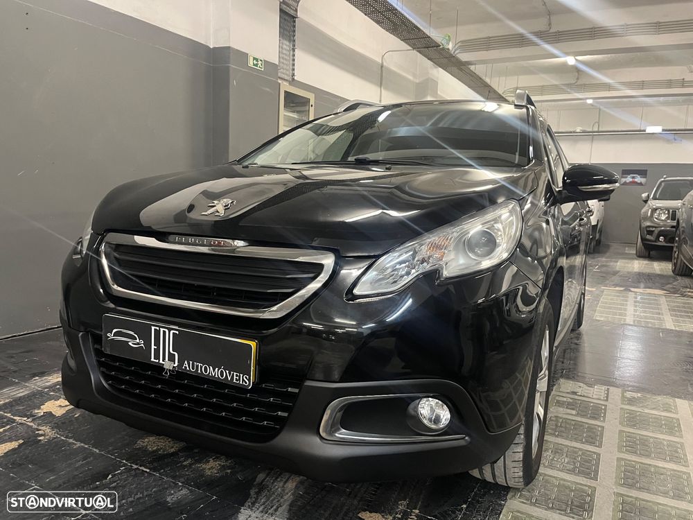 Peugeot 2008 1.2 PureTech Allure - 1
