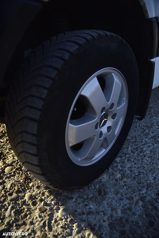 Mercedes-Benz Sprinter ver-319-cdi-bluetec-906-231-blueefficiency - 4