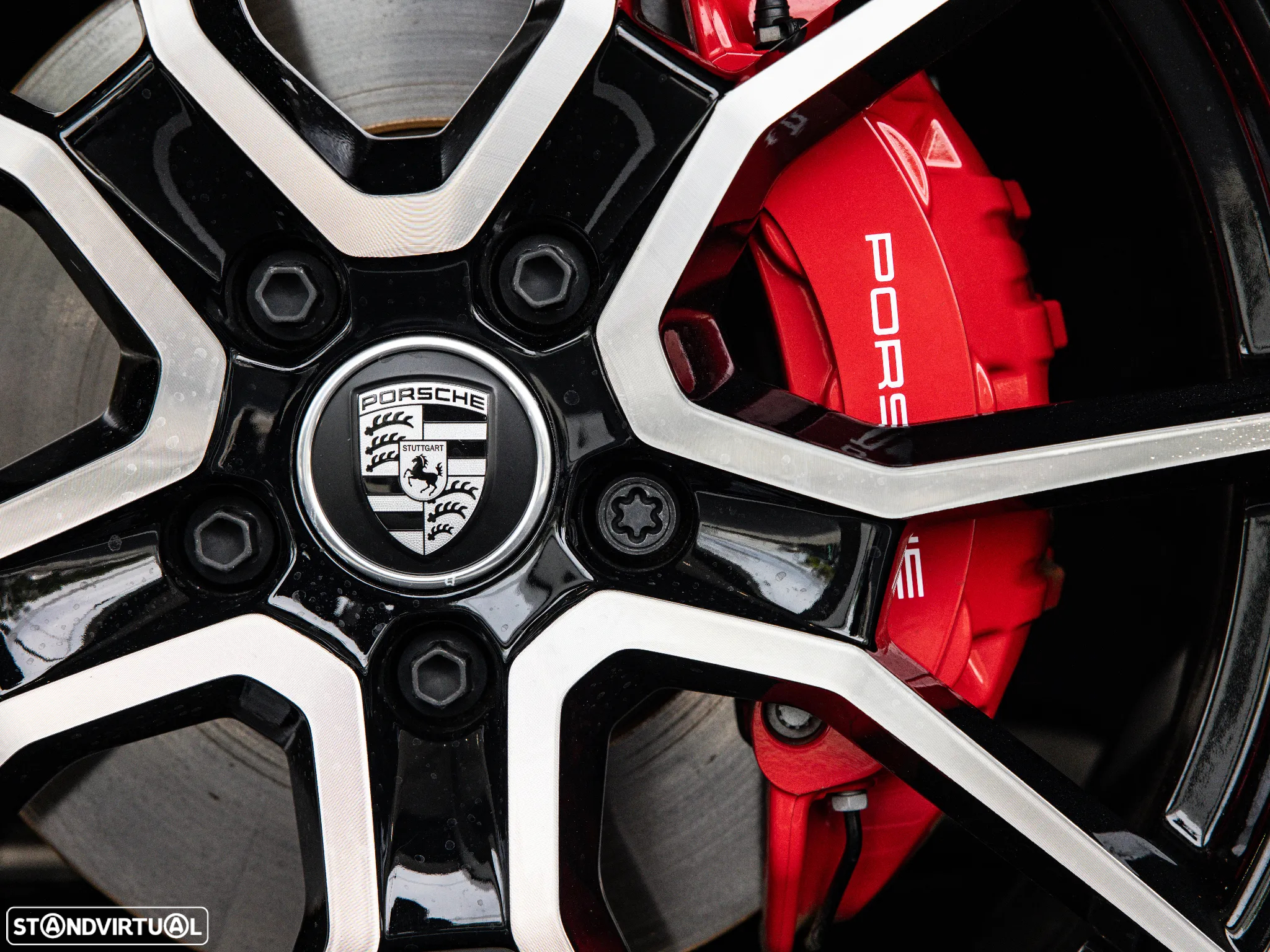 Porsche Taycan 4S - 12