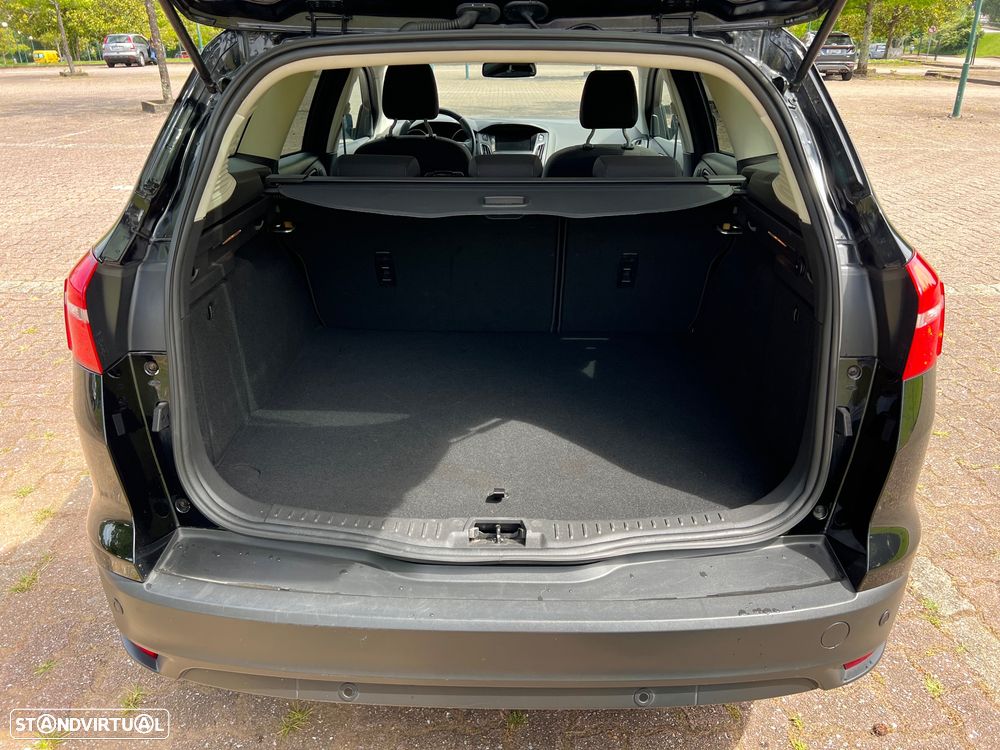Ford Focus SW 1.5 TDCi Titanium - 4