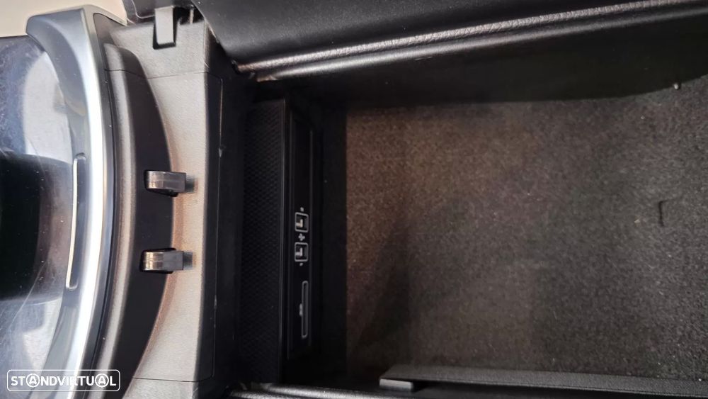 Mercedes-Benz C 350 e T 7G-TRONIC AMG Line - 45