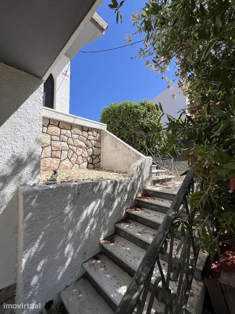 Moradia T4+1 em Remodelação na Cotovia, Sesimbra - Grande imagem: 3/19