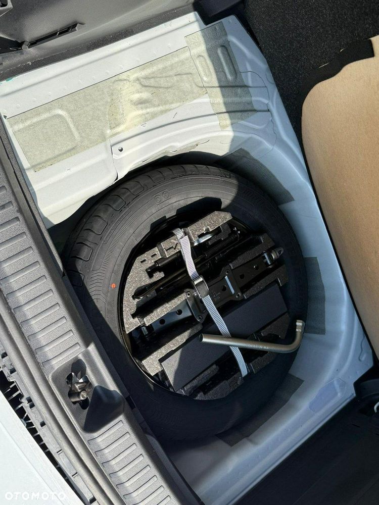 Skoda Fabia 1.0 TSI Selection - 17